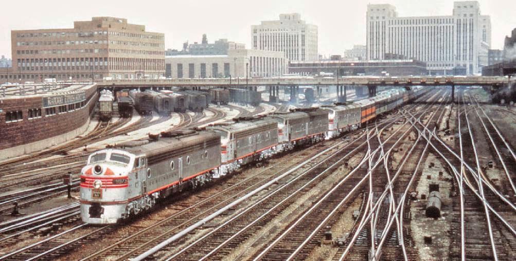 CHUCKMAN'S COLLECTION (CHICAGO POSTCARDS) VOLUME 08 PHOTO CHICAGO